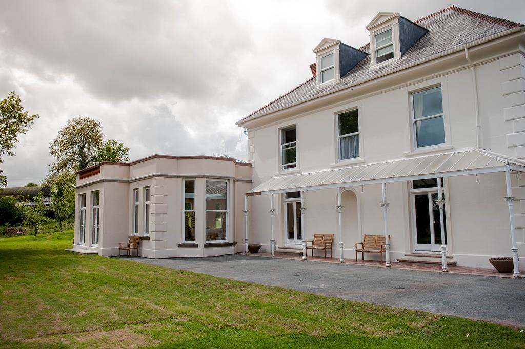 Mansion House Llansteffan Casa de hóspedes Carmarthen Exterior foto